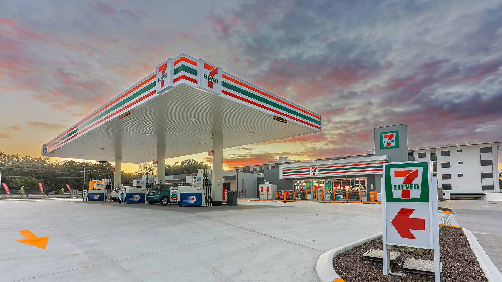 7-Eleven Sandstone Point